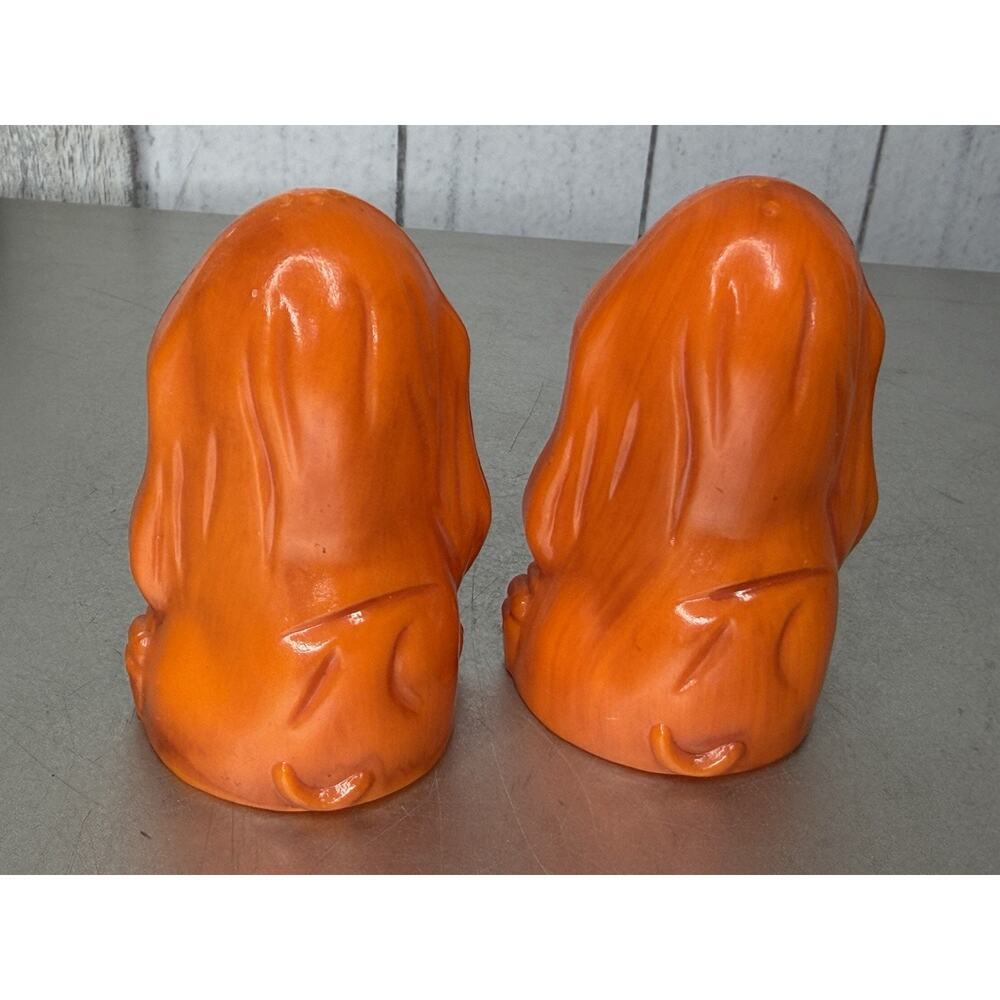 VTG Sad Bloodhound Dogs Salt Pepper Celluloid Bright Orange Shakers Hong Kong - Picture 2 of 5
